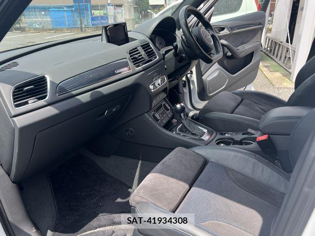 Audi RS Q3 2017-10 8098080-13