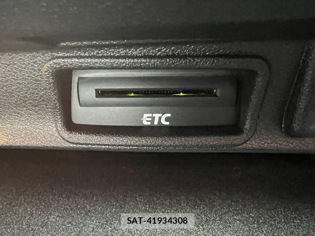 Audi RS Q3 2017-10 8098080-24