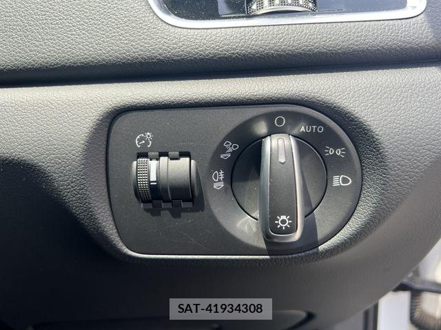 Audi RS Q3 2017-10 8098080-25