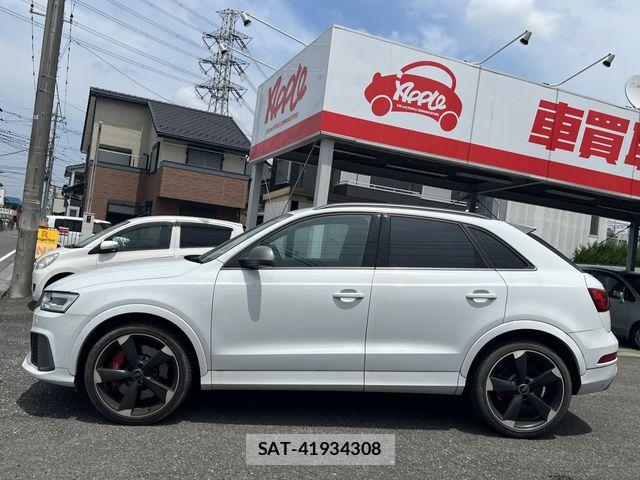 Audi RS Q3 2017-10 8098080-5