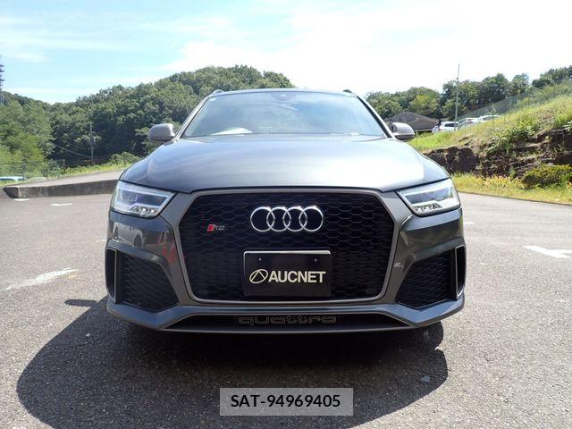 Audi RS Q3 2017-02 8485053-4
