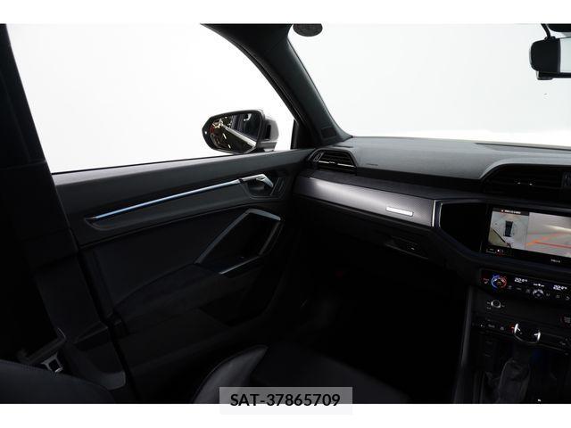 Audi RS Q3 2023-07 1822614-13