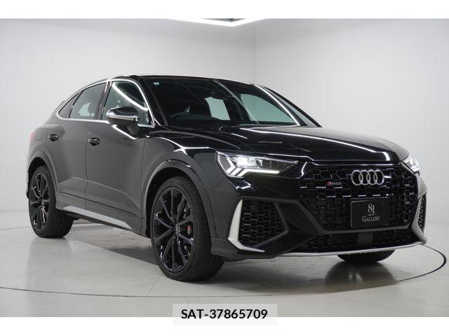 Audi RS Q3 2023-07 1822614-2