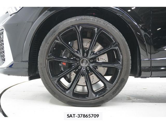 Audi RS Q3 2023-07 1822614-8