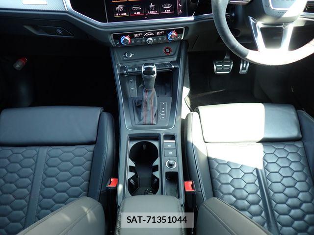 Audi RS Q3 2021-12 7325779-20