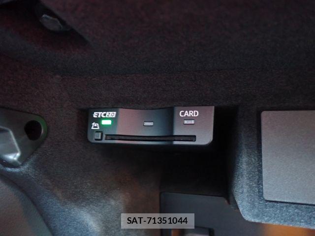Audi RS Q3 2021-12 7325779-22