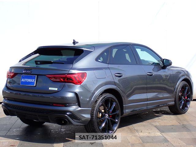 Audi RS Q3 2021-12 7325779-2