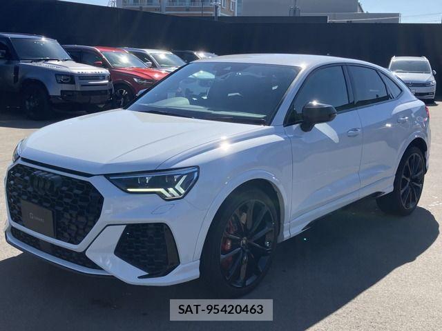 Audi RS Q3 2023-04 7325775-0