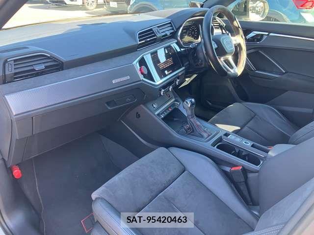 Audi RS Q3 2023-04 7325775-14