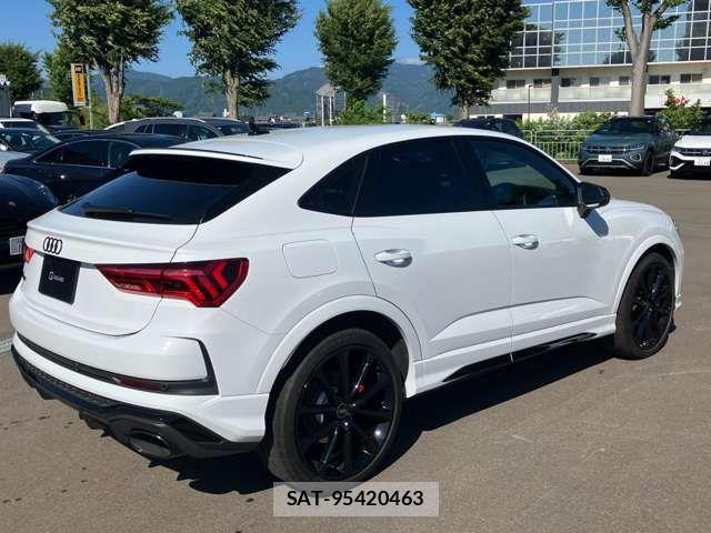 Audi RS Q3 2023-04 7325775-3