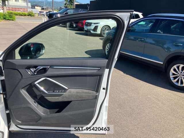 Audi RS Q3 2023-04 7325775-8