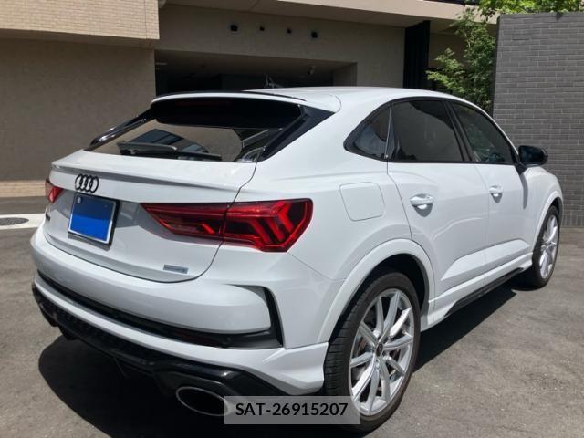 Audi RS Q3 2023-08 8034480-9