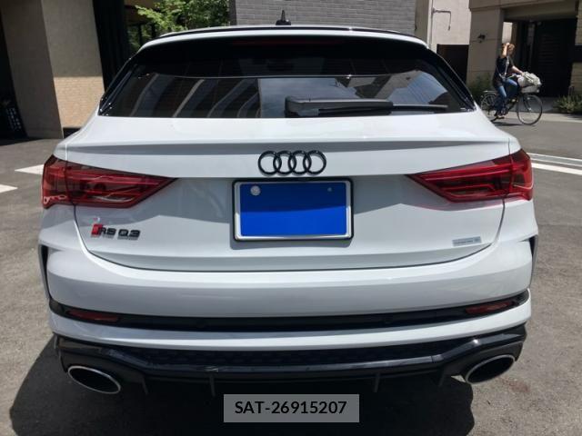 Audi RS Q3 2023-08 8034480-10