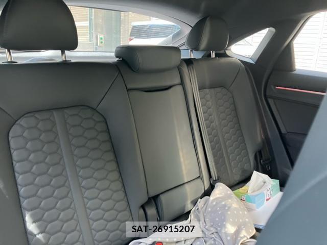 Audi RS Q3 2023-08 8034480-23