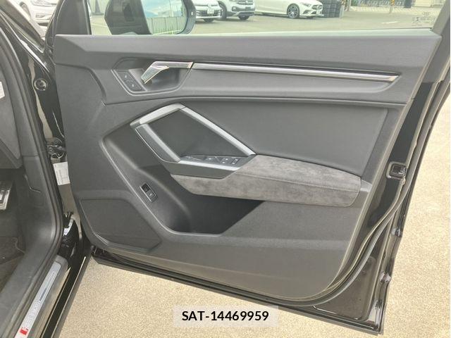 Audi RS Q3 2022-05 8072925-11