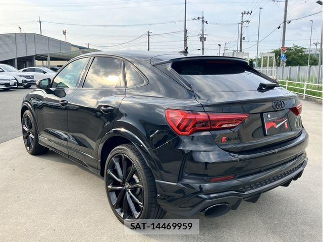 Audi RS Q3 2022-05 8072925-2