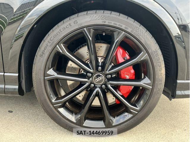 Audi RS Q3 2022-05 8072925-4