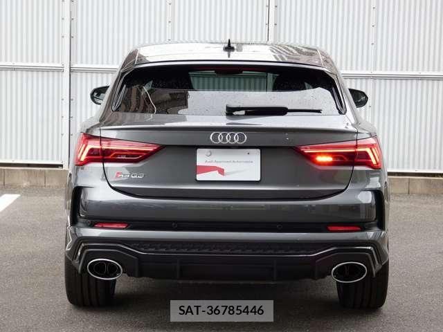 Audi RS Q3 2021-02 8206420-9