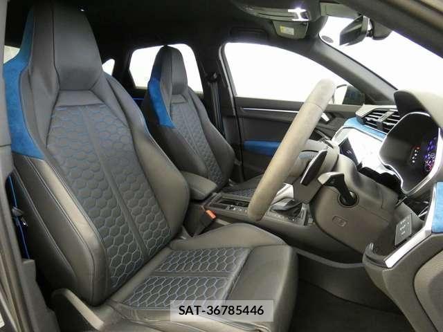 Audi RS Q3 2021-02 8206420-21