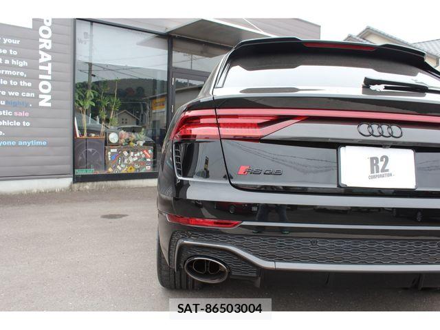 Audi RS Q8 2023-12 7615101-13