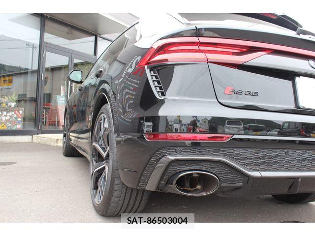 Audi RS Q8 2023-12 7615101-14