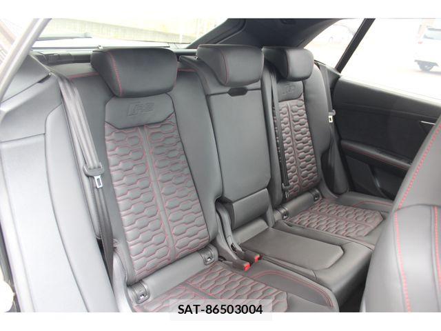 Audi RS Q8 2023-12 7615101-22