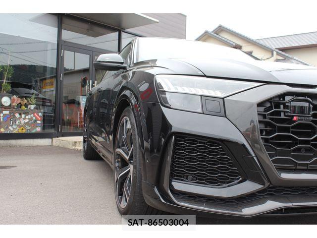 Audi RS Q8 2023-12 7615101-8