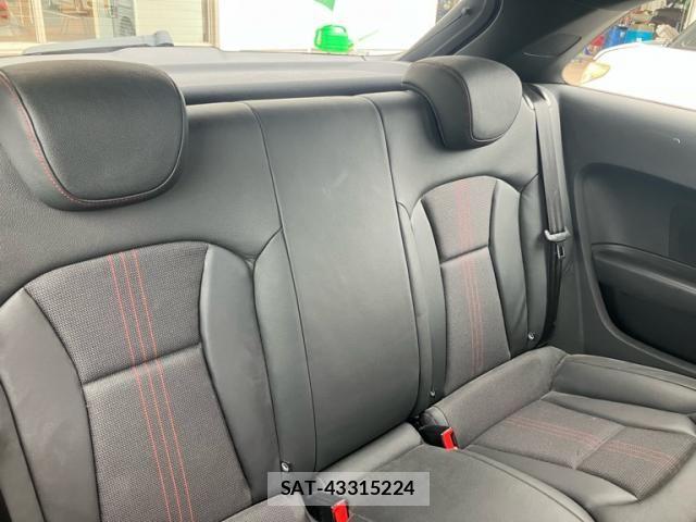 Audi S1 2015-09 7960573-11