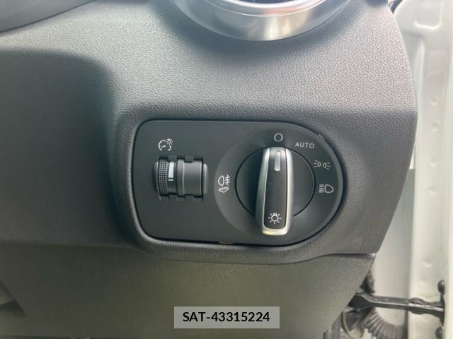 Audi S1 2015-09 7960573-16