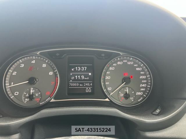 Audi S1 2015-09 7960573-18
