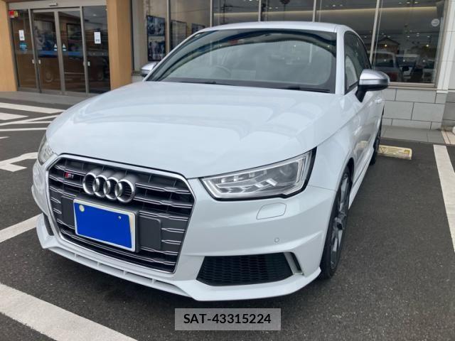 Audi S1 2015-09 7960573-1