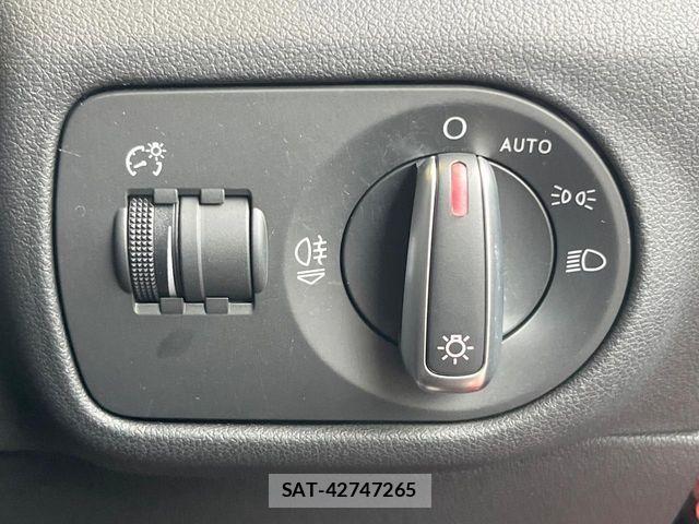 Audi S1 2015-10 7978563-18