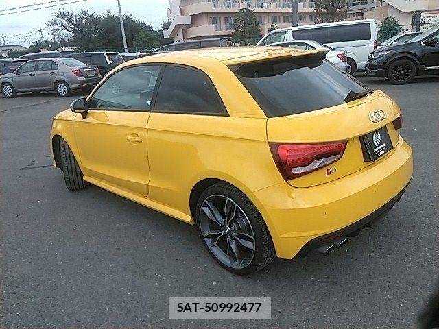 Audi S1 2017-02 8244661-17