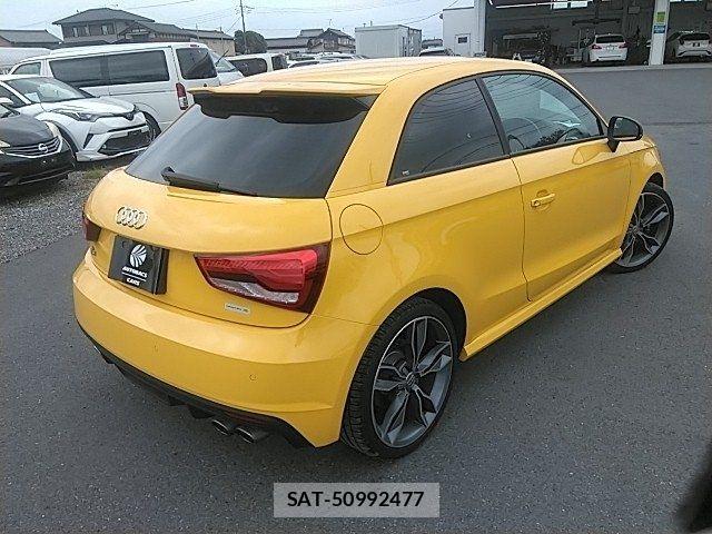 Audi S1 2017-02 8244661-18
