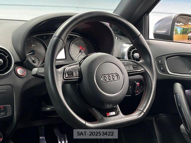 Audi S1 2016-06 6813851-10