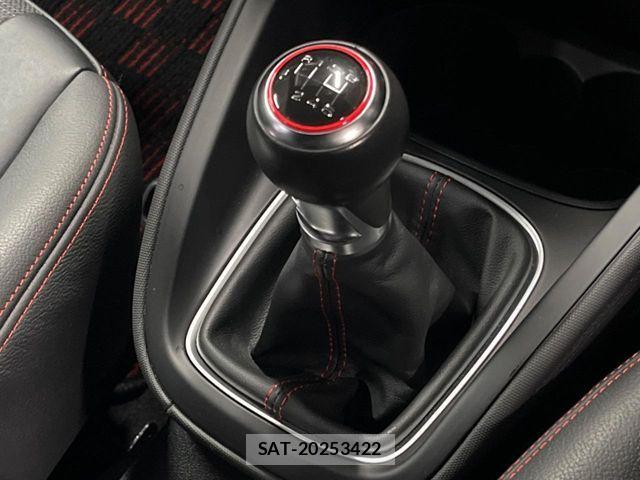 Audi S1 2016-06 6813851-11