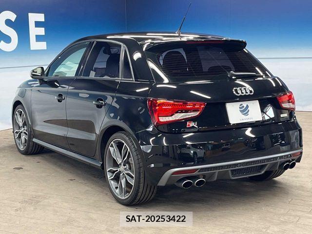 Audi S1 2016-06 6813851-17