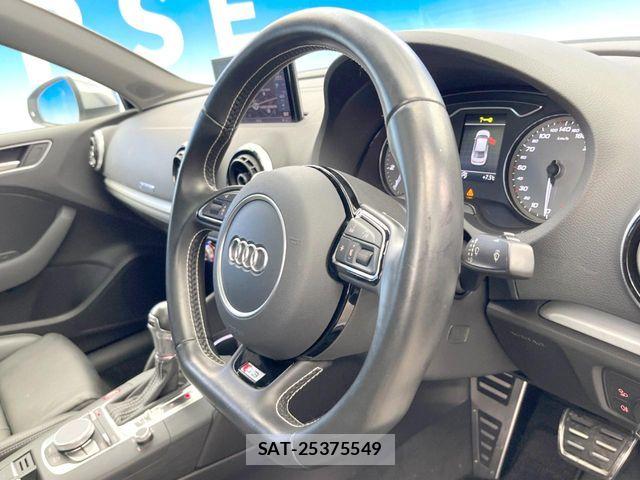 Audi S3 2015-02 6610643-10