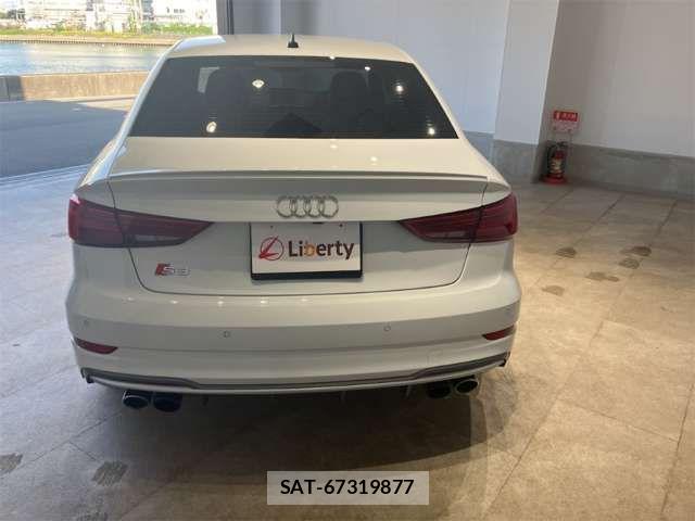 Audi S3 2018-12 7453035-15