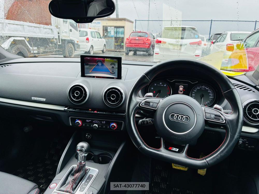 Audi S3 2015-12 7215054-13