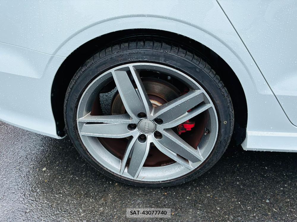 Audi S3 2015-12 7215054-26