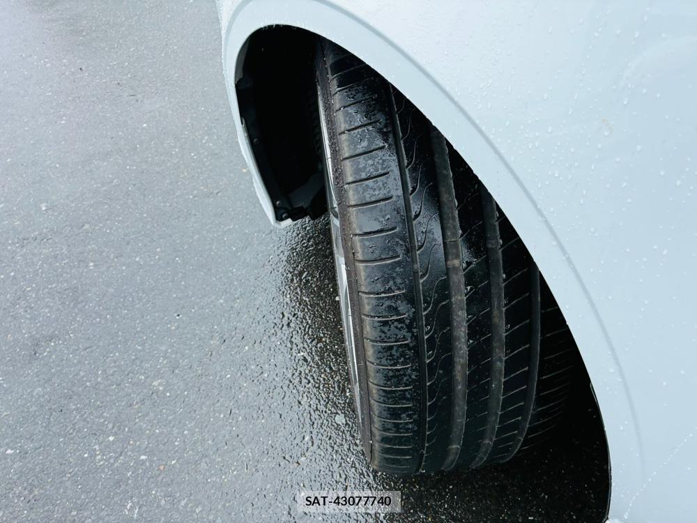 Audi S3 2015-12 7215054-30
