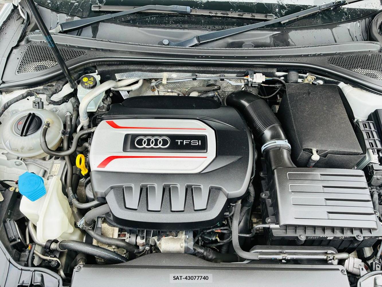 Audi S3 2015-12 7215054-37