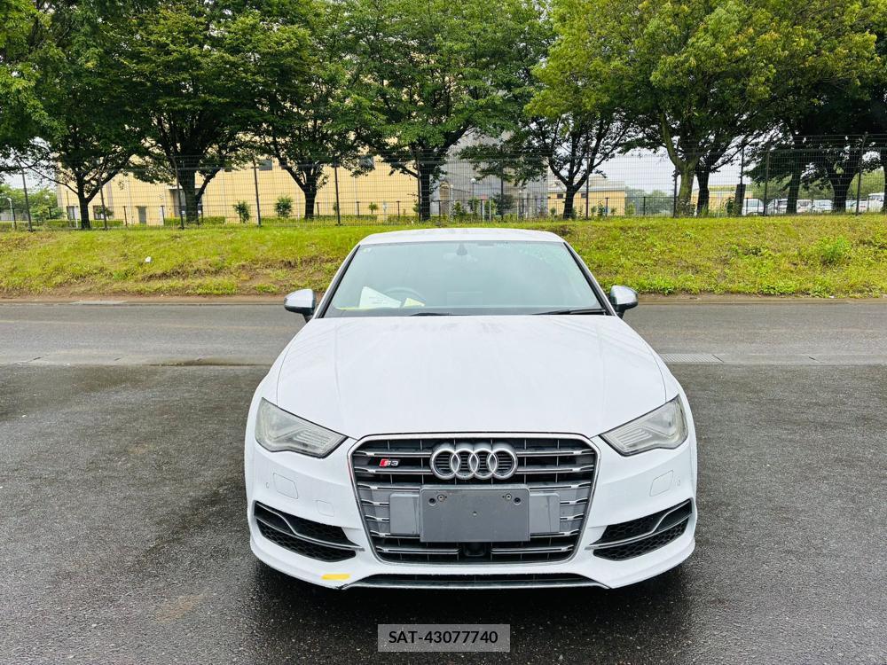 Audi S3 2015-12 7215054-7