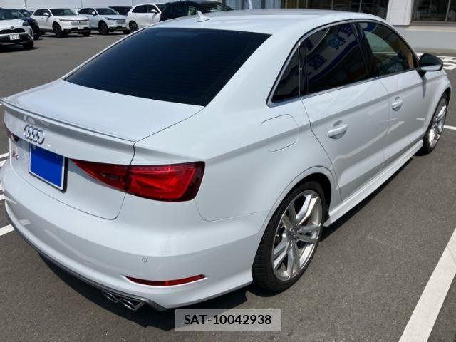 Audi S3 2016-03 7978566-2