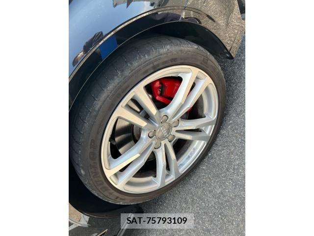 Audi S3 2017-07 8129077-1