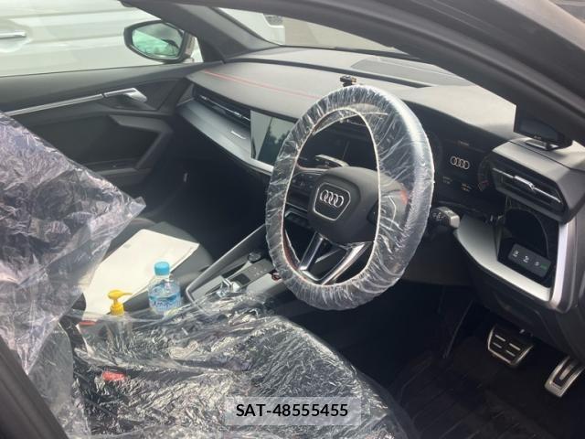 Audi S3 2023-12 8145501-9