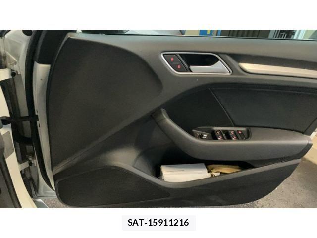 Audi S3 2015-02 8364844-18