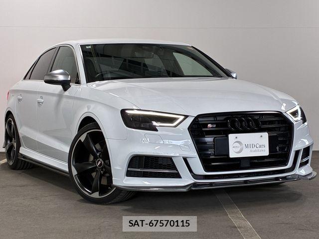 Audi S3 2018-05 8685191-2