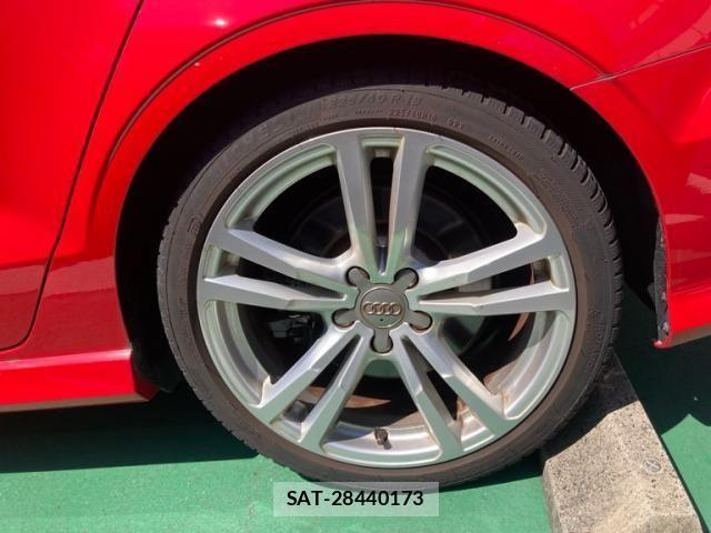 Audi S3 2016-09 8740660-8
